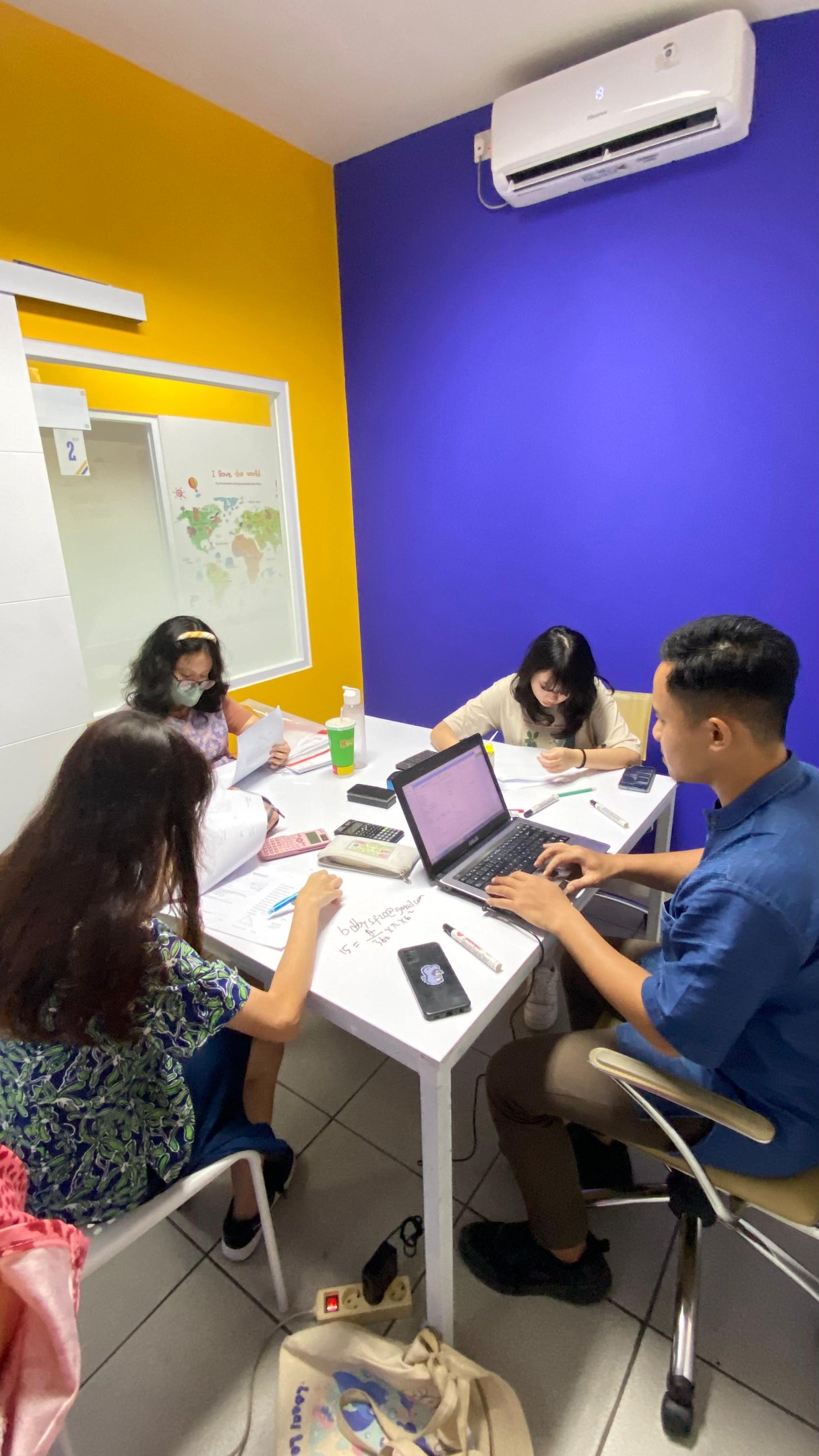 Students studying together at JTC